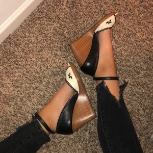 Jack Rogers Ankle Strap Wedges Size 8.5
